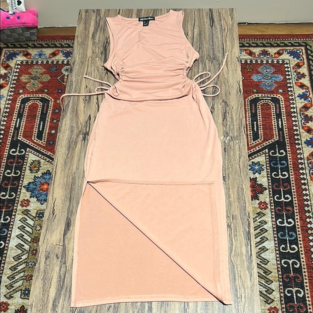 💕3/$40💕 Light Pink Midi Dress with Leg Splits